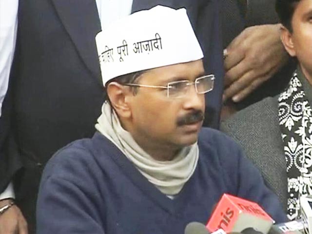 Should AAP form govt? Kejriwal's party asks people of Delhi