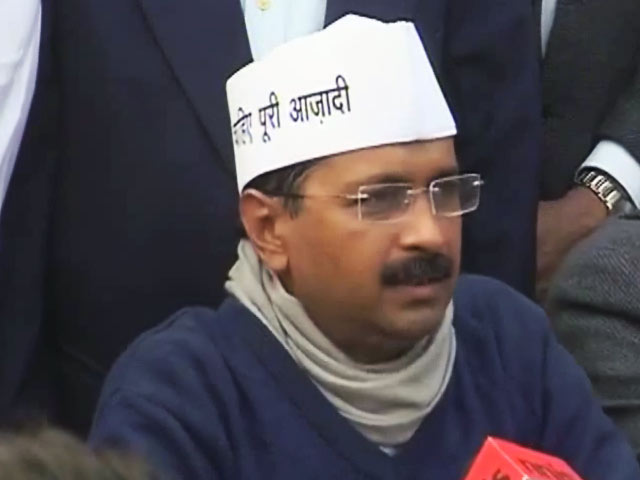 सरकार बनाने के बारे में जनता से राय लेंगे : केजरीवाल