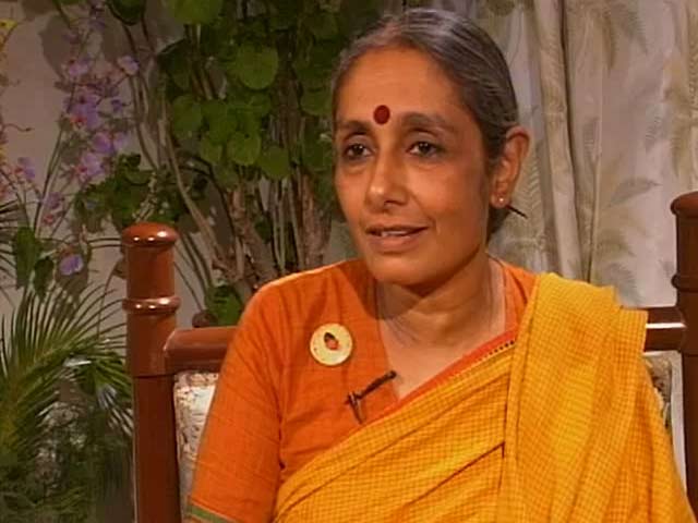 Talking Heads with Aruna Roy (Aired: 2000)