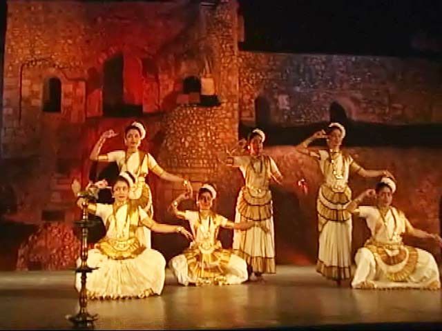 Limelight: Best from the world of performing arts in 2002 (Aired: December 2002)