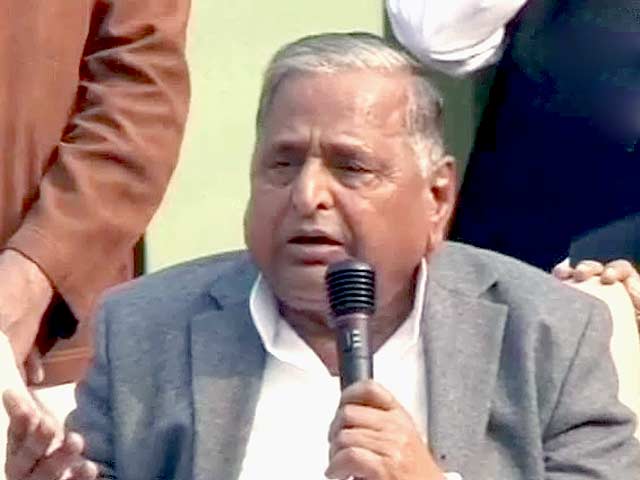 राहत शिविरों में अब कोई दंगा पीड़ित नहीं : मुलायम