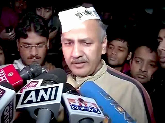 बिन्नी की नाराजगी के बारे में पता नहीं : मनीष सिसौदिया