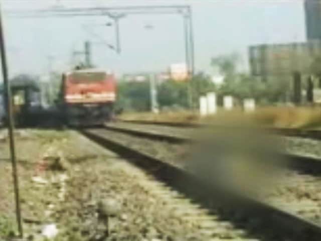 Video : Indore: 12-year-old boy forced to pick up mutilated body from railway track