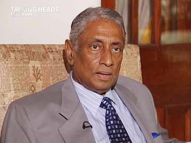 Talking Heads with Laxman Kadirgamar (Aired: May 1999)