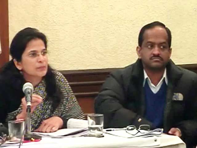 राजनीतिक दलों पर आरटीआई : लोगों का विरोध