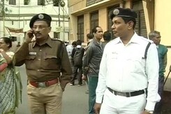 Kolkata teen, who set herself on fire after being gang-raped, dies Kolkata teen, who set herself on fire after being gang-raped, dies