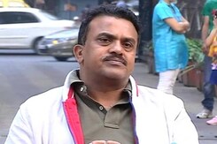 Cut power rates in Mumbai like AAP did in Delhi: Congress MP Cut power rates in Mumbai like AAP did in Delhi: Congress MP