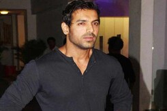 जेआरडी टाटा के जीवन पर फिल्म बनाएंगे जॉन जेआरडी टाटा के जीवन पर फिल्म बनाएंगे जॉन