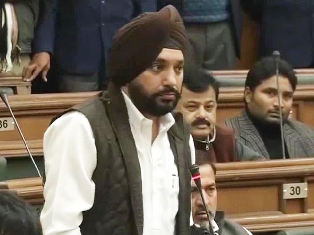 Will support you, but don't take decisions in a rush: Congress to Kejriwal