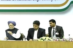 प्रधानमंत्री मनमोहन सिंह का नरेंद्र मोदी पर वार प्रधानमंत्री मनमोहन सिंह का नरेंद्र मोदी पर वार