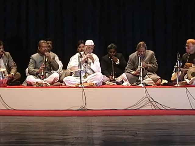 Limelight: Sangeet Natak Akademi celebrates golden jubilee (Aired: February 2003)