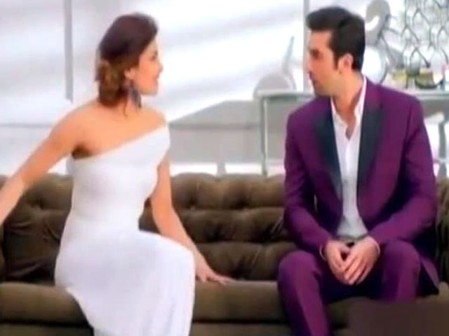 Priyanka, Ranbir to host Filmfare Awards