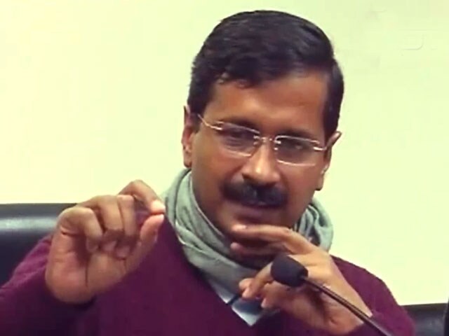 खबरों की खबर : फोन कर कीजिए घूसखोरी की शिकायत