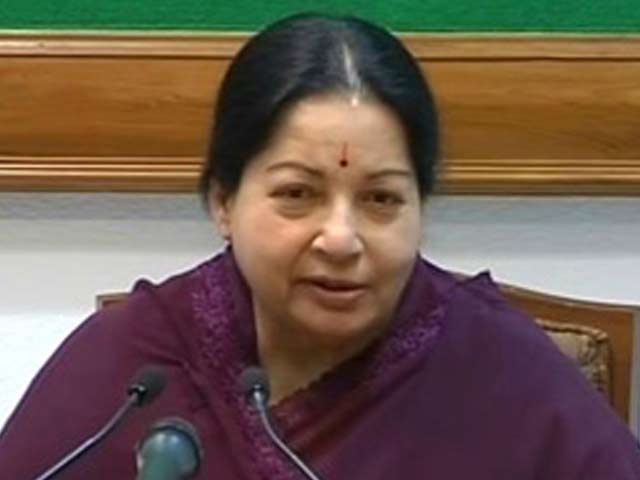 Tamil Nadu government ignores reservation policy to hire doctors, DMK cries foul