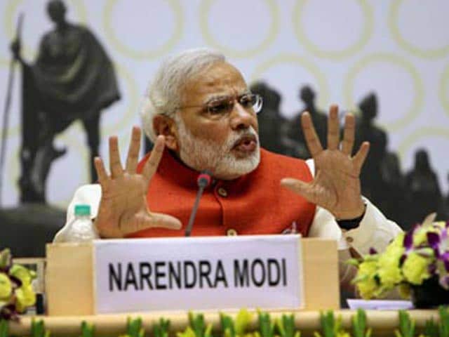 Video : Better time for India in 4-5 months: Modi mocks at PM