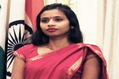 Amid row over Devyani Khobragade case, US Energy Secretary cancels India trip Amid row over Devyani Khobragade case, US Energy Secretary cancels India trip