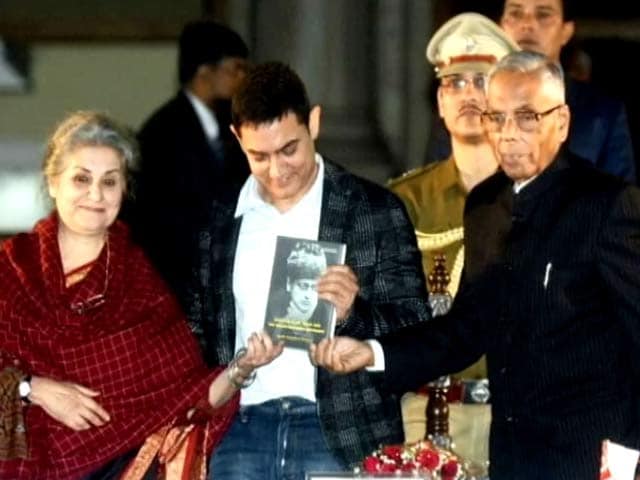 Video : Aamir Khan keen on making a movie on Maulana Azad