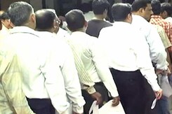 नर्सरी दाखिला : प्राइवेट स्कूलों को कोर्ट से नहीं मिली राहत नर्सरी दाखिला : प्राइवेट स्कूलों को कोर्ट से नहीं मिली राहत