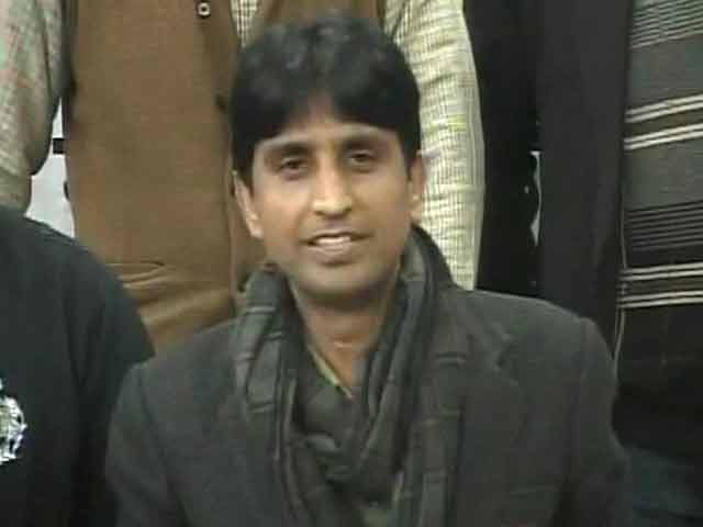 अमेठी रैली से पहले विश्वास को दिखाए गए काले झंडे