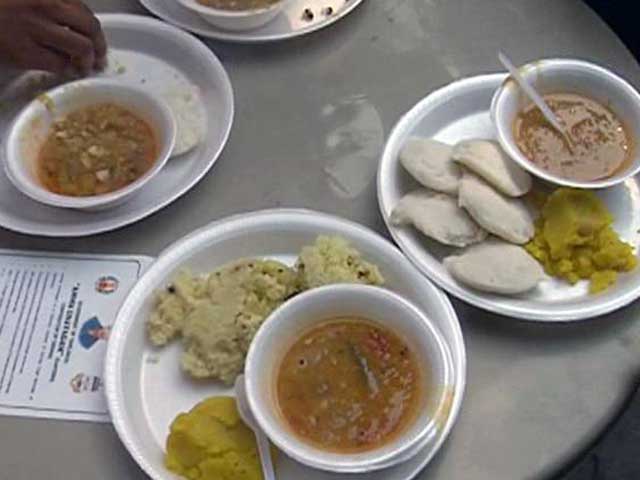 दिल्ली में भी अम्मा कैंटीन, 1 रु. में मिलेगी इडली