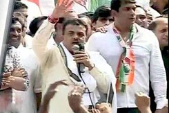 कांग्रेसी नेताओं का बिजली पर प्रदर्शन एक ही दिन में फुस्स कांग्रेसी नेताओं का बिजली पर प्रदर्शन एक ही दिन में फुस्स