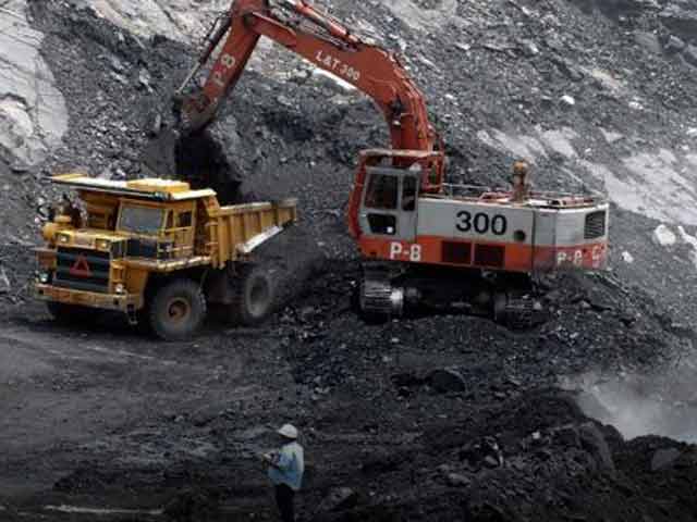Video : Coal scam: Centre to cancel 41 coal block allocations, asks companies to respond
