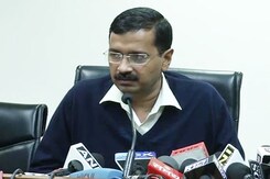 Amid anger over gang-rape, Kejriwal blames Delhi Police Amid anger over gang-rape, Kejriwal blames Delhi Police