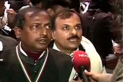 Rahul Gandhi is necessary to fight Narendra Modi, say Congress workers at AICC Rahul Gandhi is necessary to fight Narendra Modi, say Congress workers at AICC