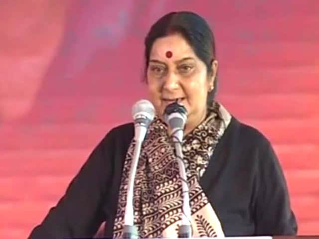 Video : Congress fears losing, so not naming PM candidate, says Sushma Swaraj