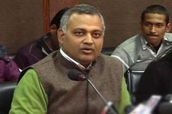 दिल्ली महिला आयोग ने भारती को तलब किया दिल्ली महिला आयोग ने भारती को तलब किया