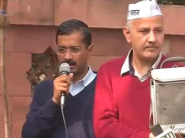 Yes, I am an anarchist: Arvind Kejriwal asks Delhi to join protest