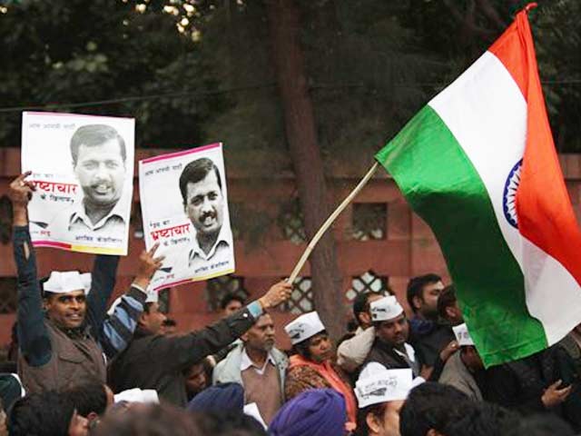 Should Chief Minister be Chief Protestor too?