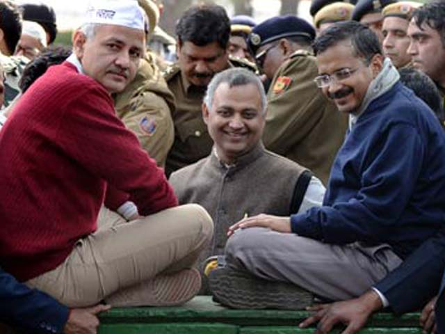 'Anarchist' Arvind Kejriwal asks Delhi to join 10-day protest