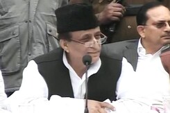 UP ministers cut short foreign visit amid row over Muzaffarnagar relief camps UP ministers cut short foreign visit amid row over Muzaffarnagar relief camps