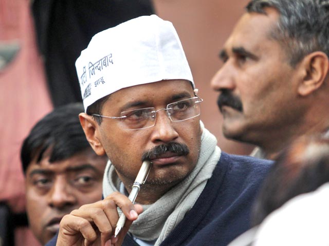 Arvind Kejriwal in hospital, police file case against his sit-in