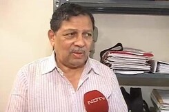 Arvind Kejriwal's dharna was a mistake: Justice Santosh Hegde Arvind Kejriwal's dharna was a mistake: Justice Santosh Hegde