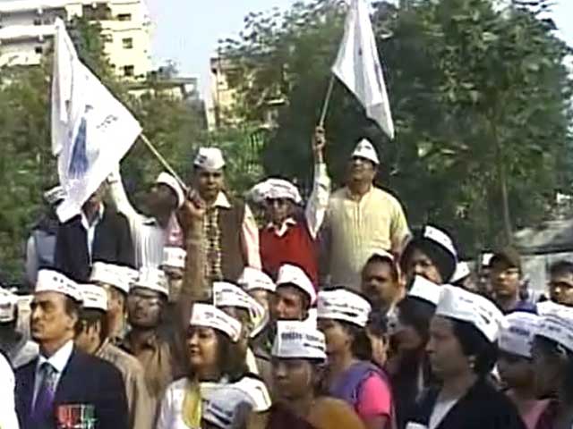 गुजरात में मोदी के खिलाफ 'आप' की मुहिम