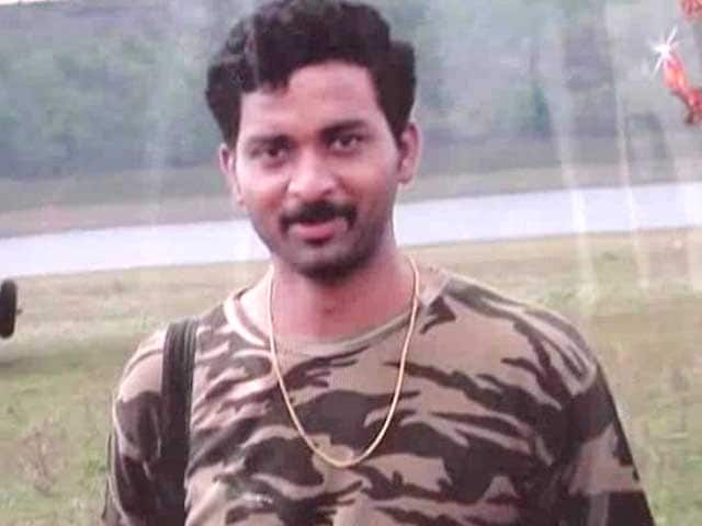 Video : Ashok Chakra for Andhra Pradesh's braveheart cop, who died fighting Maoists