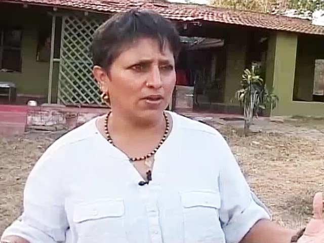 Real Women, Incredible Lives: Fighting to save wildlife