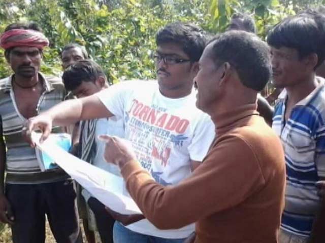 36 hours after four government employees were kidnapped in Jharkhand, Naxals yet to make any demands