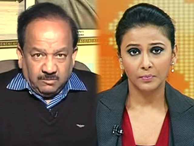 नेशनल रिपोर्टर : ताली और गाली का एक महीना