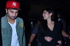 Ranbir, Kat's date issues Ranbir, Kat's date issues