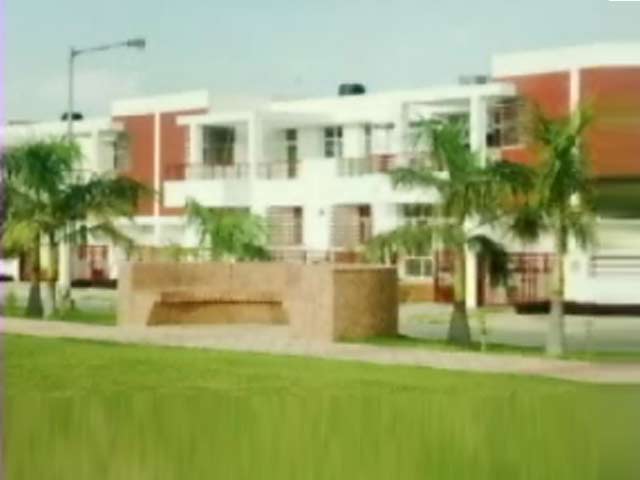 Villa options on IIM and Sultanpur Road