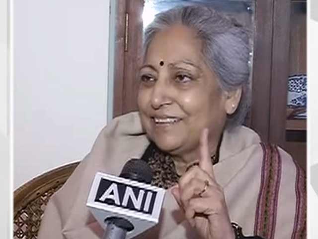 महिलाओं को इंसान नहीं समझती है 'आप' : मधु भादुड़ी