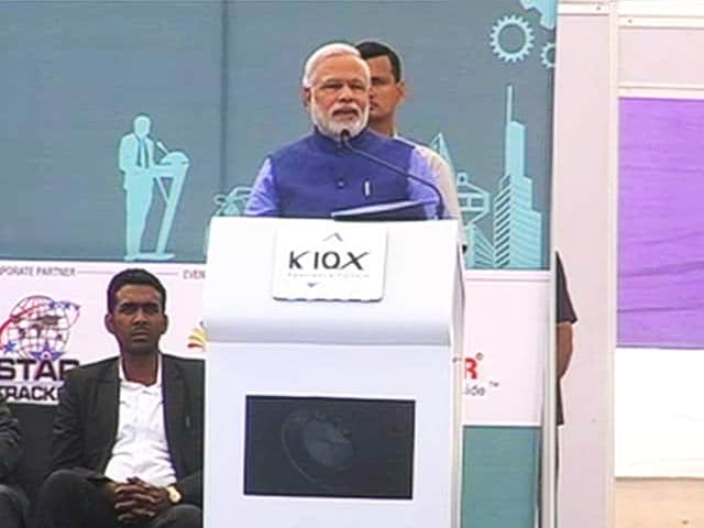 गुजरात के विकास में सबका योगदान : मुस्लिम ट्रेड फेयर में मोदी