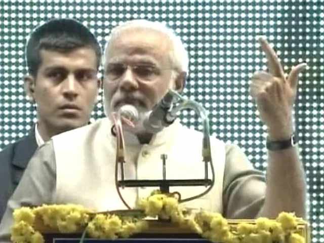 Modi hits back at Rahul Gandhi, says he called people of Gujarat 'fools'