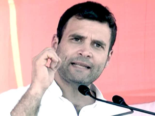 Videos : राहुल गांधी ने पूछा, भरपूर संसाधनों के बावजूद गरीब क्यों है ओडिशा