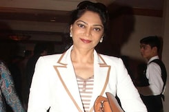 Simi Garewal to play <i>desi</i> Miss Havisham in <i>Fitoor</i>? Simi Garewal to play <i>desi</i> Miss Havisham in <i>Fitoor</i>?
