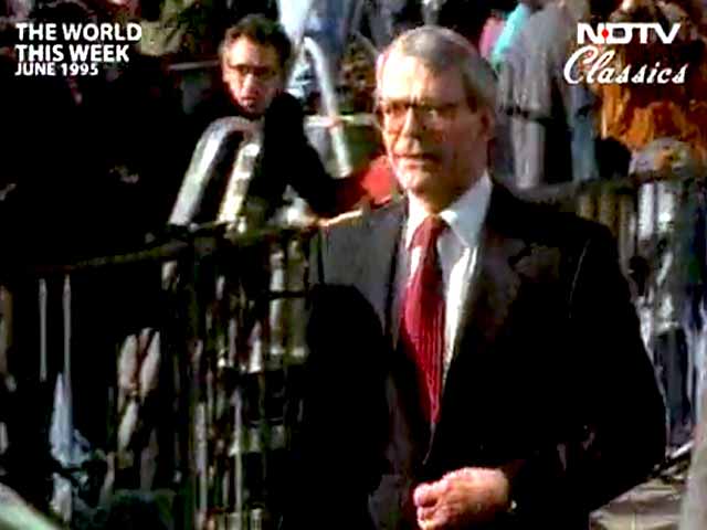Video : John Major fights for his political life (Aired: July 1995)
