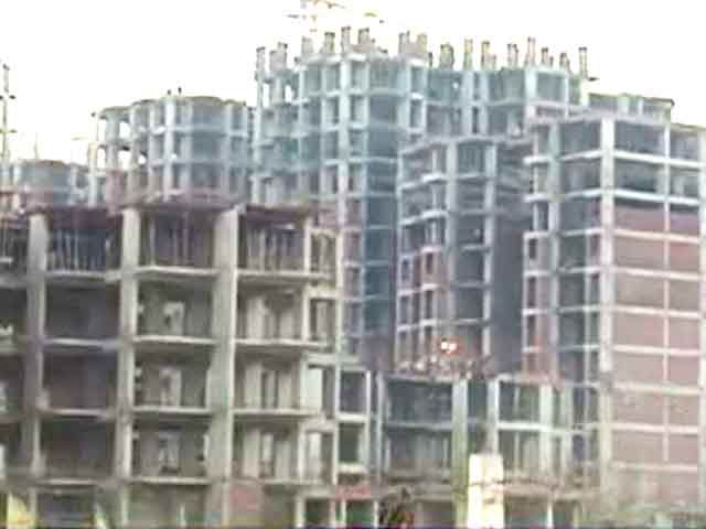 Video : Greater Noida West faces yet another setback